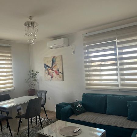 Apartman Vrbas Sa Podzemnom Garazom Banja Luka Buitenkant foto