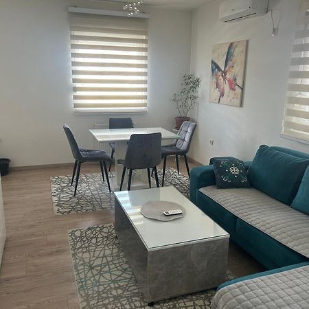 Apartman Vrbas Sa Podzemnom Garazom Banja Luka Buitenkant foto