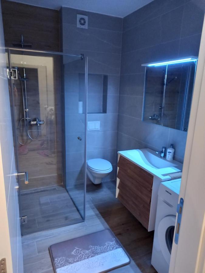 Apartman Vrbas Sa Podzemnom Garazom Banja Luka Buitenkant foto