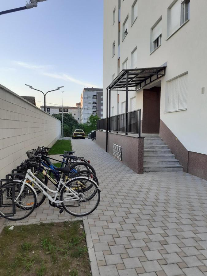 Apartman Vrbas Sa Podzemnom Garazom Banja Luka Buitenkant foto